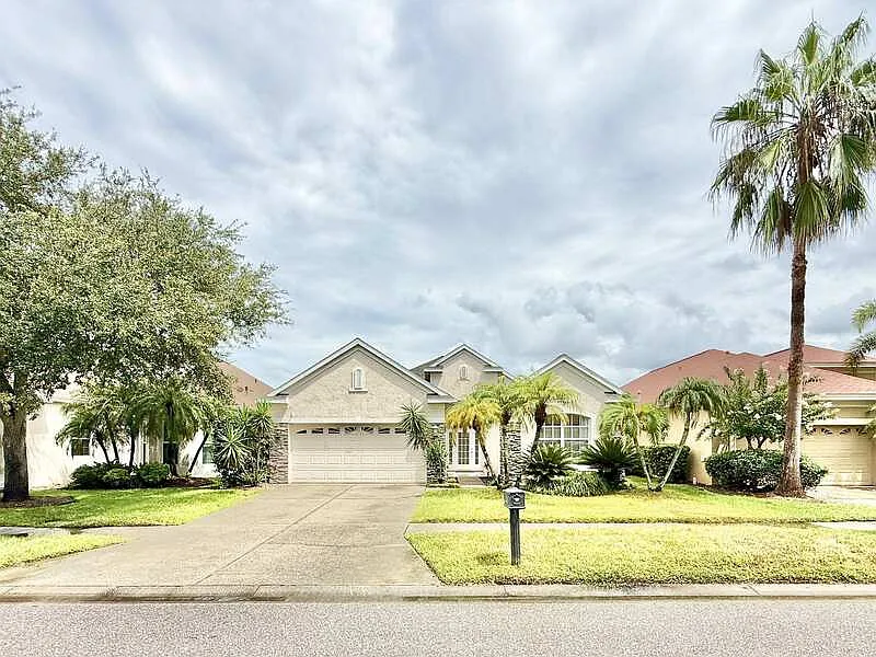 4 bed, 3.0 bath, 2224 sqft, $3,795 — Photo 4