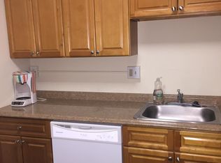 1829 N Calvert St APT 3, Baltimore, MD 21202