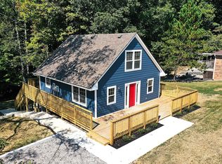 1528 S Lake Dr, Martinsville, IN 46151