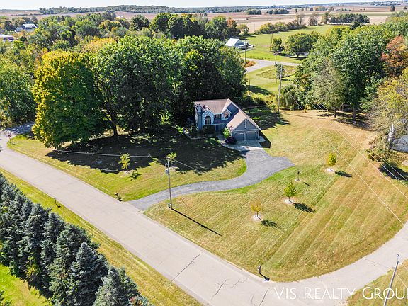 3rd image of 4104 Meyer Dr