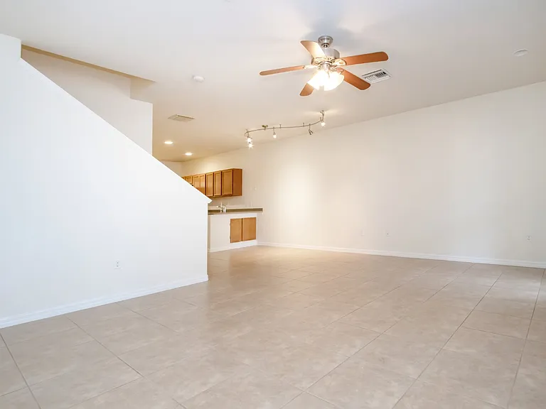 3720 82nd Avenue Cir E #102 — Photo 4