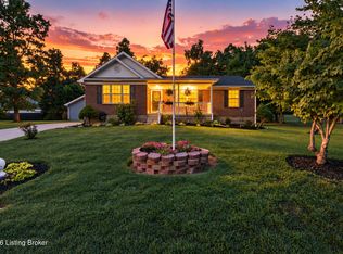 122 Chesapeake Trl, Coxs Creek, KY 40013