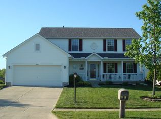2192 Blue Bell Ln, Grove City, OH 43123