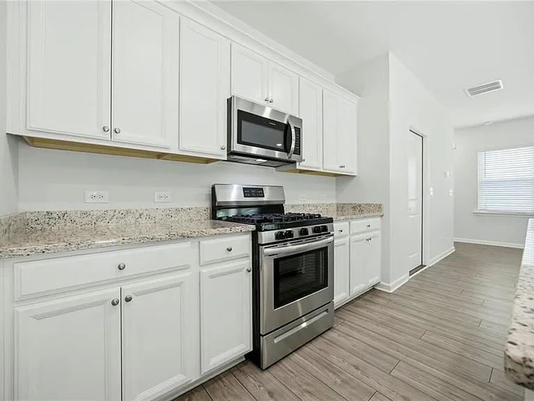 111 Horned Owl Ave — Photo 13