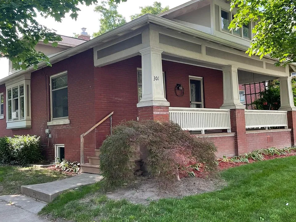 301 Rumsey Ave