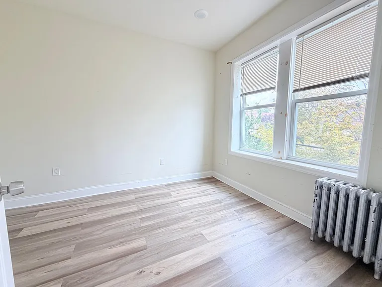 13 Broadway #22L — Photo 6