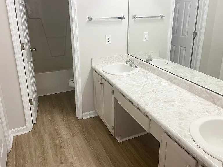 2721 Ashby Dr — Photo 6