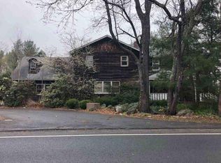 301 Orange Center Rd, Orange, CT 06477