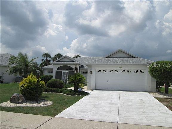 2nd image of 308 Caloosa Woods Ln