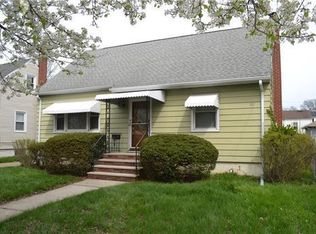62 Hermann St, Carteret, NJ 07008