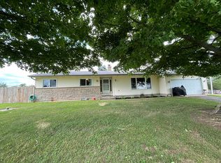 13215 A Dr S, Ceresco, MI 49033