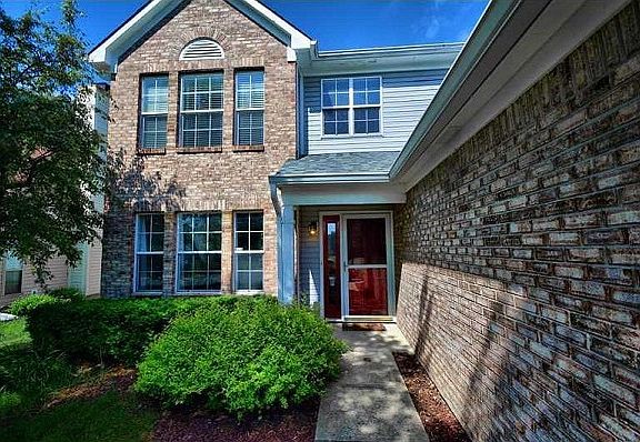 2nd image of 746 Charter Woods Dr