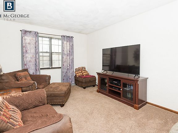 5th image of 1612 Jasper Ln