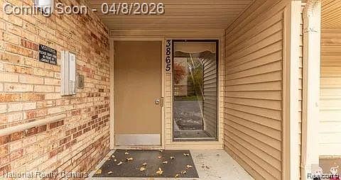3rd image of 3865 Lone Pine Rd APT 201