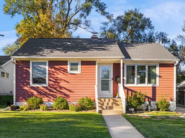 124 W Crystal Ave, Lombard, IL 60148