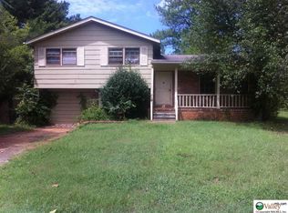 3204 Cerro Vista St SW, Huntsville, AL 35805