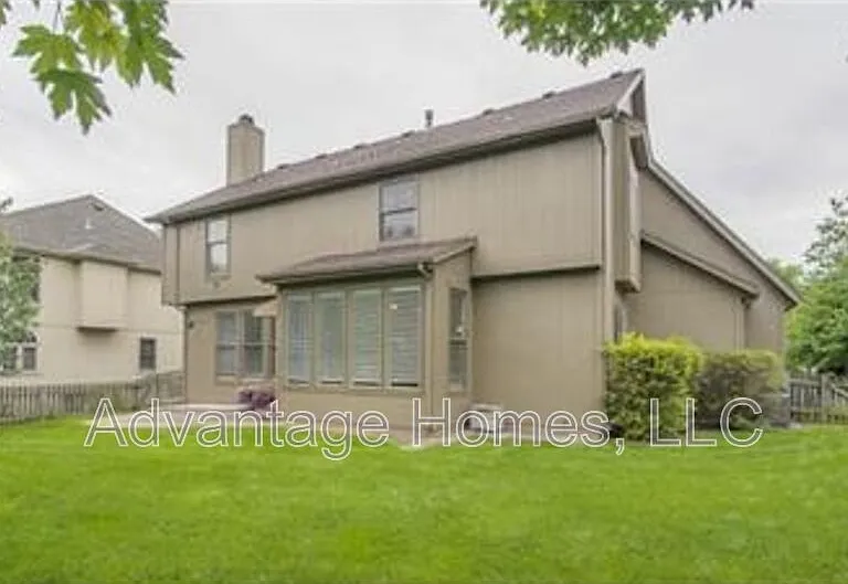 14117 Parkhill Ln — Photo 58
