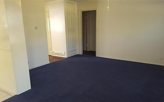 3rd image of 3501 Bryn Mawr Dr