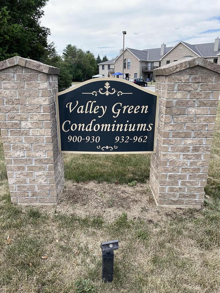 926 Oconomowoc PARKWAY UNIT 926, Oconomowoc, WI 53066 Zillow