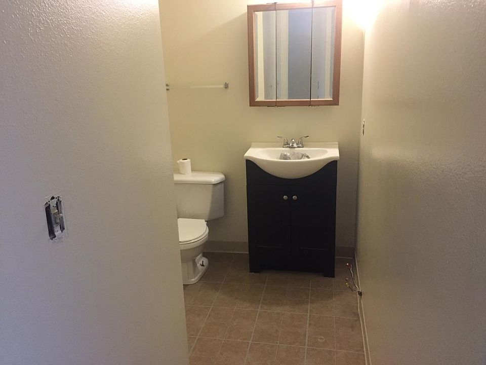 2nd image of 8215 Luzader Ln SW