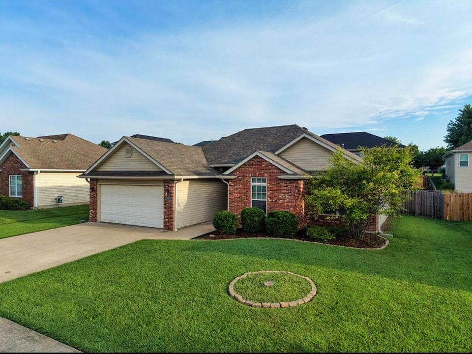 1st image of 5805 Mahon Dr