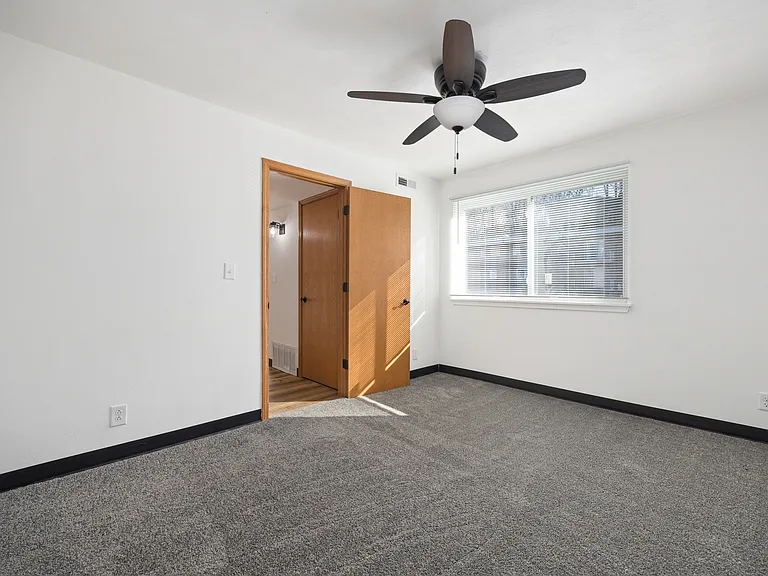 Forest Hills Apartments — Photo 7