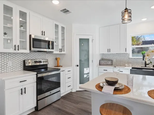 514 Hancock St, Gainesville, TX 76240