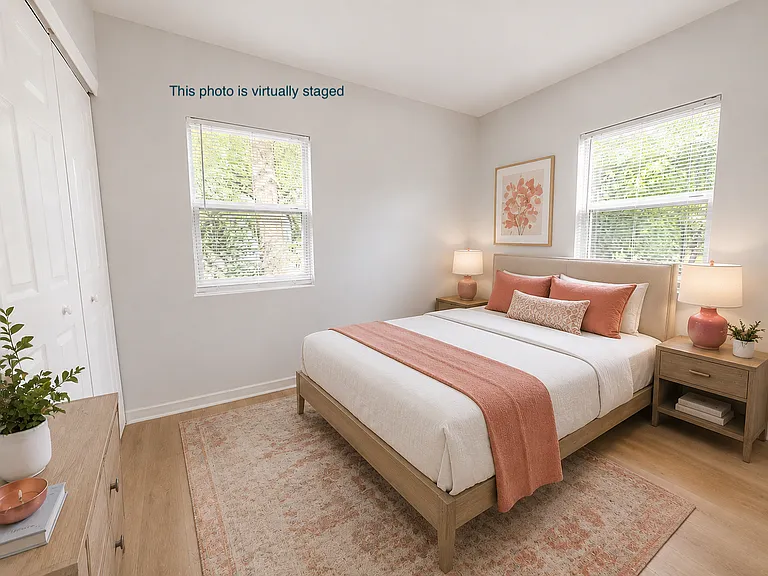 3328 Commonwealth Ave — Photo 5