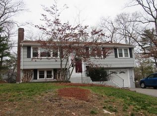 35 Donna Rd, Holliston, MA 01746