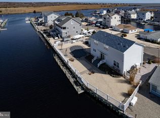 27 Sands Point Rd, Waretown, NJ 08758