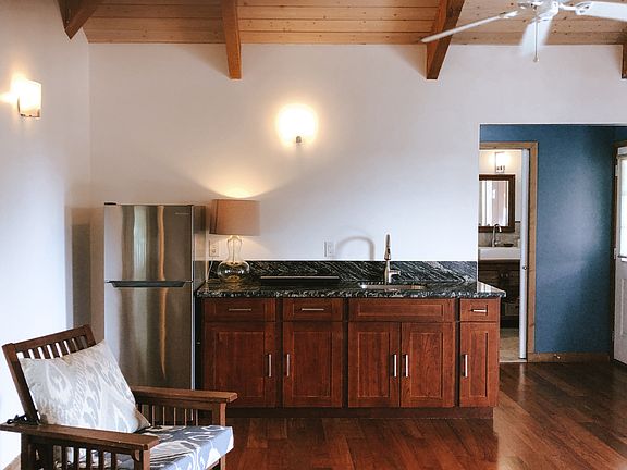 2nd image of 47-188 Pulama Rd