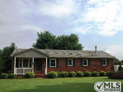1st image of 600 Cadillac Ln