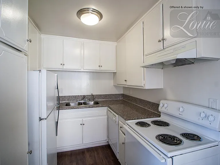 1681 Amberwood Dr #108 — Photo 9