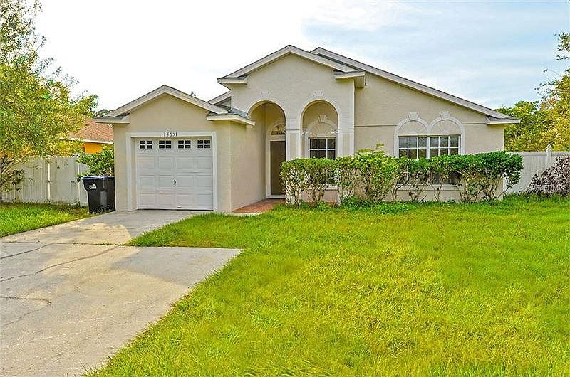 1st image of 13651 Glasser Ave