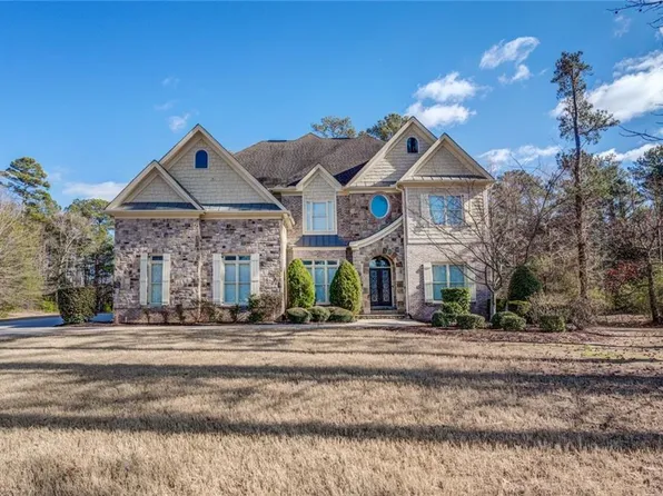 5270 Serenity Ln SW, Atlanta, GA 30349