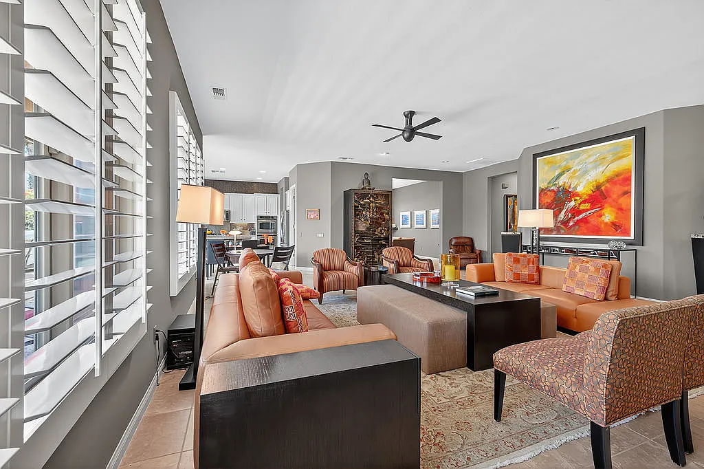 3 bed, 3.5 bath, 2971 sqft, $6,200 — Photo 4