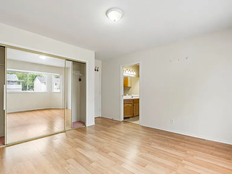 9335 152a St — Photo 18