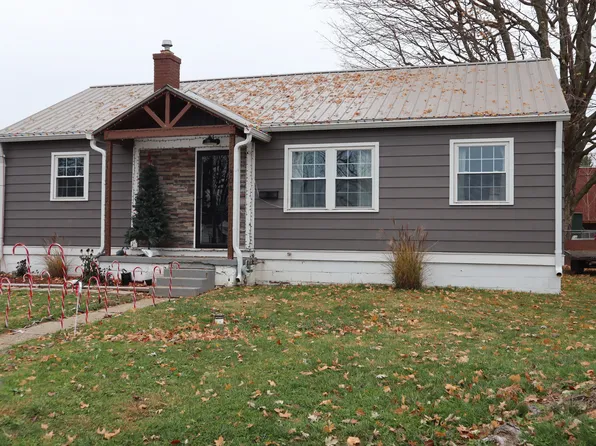 304 N Oak St, Crawfordsville, IN 47933