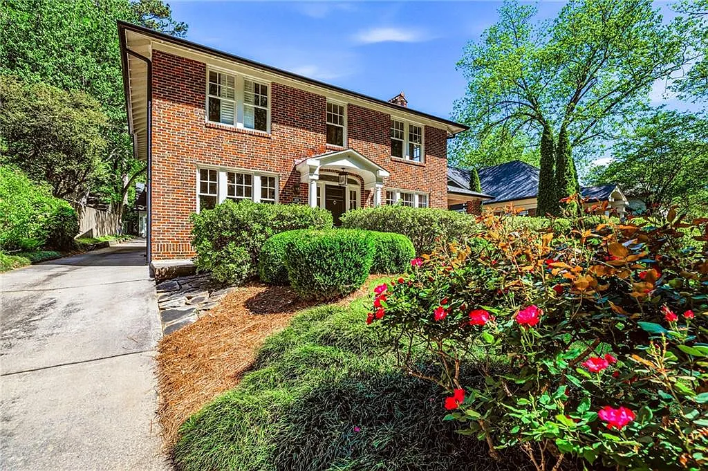 4 bed, 3.5 bath, 3000 sqft, $8,000 — Photo 3