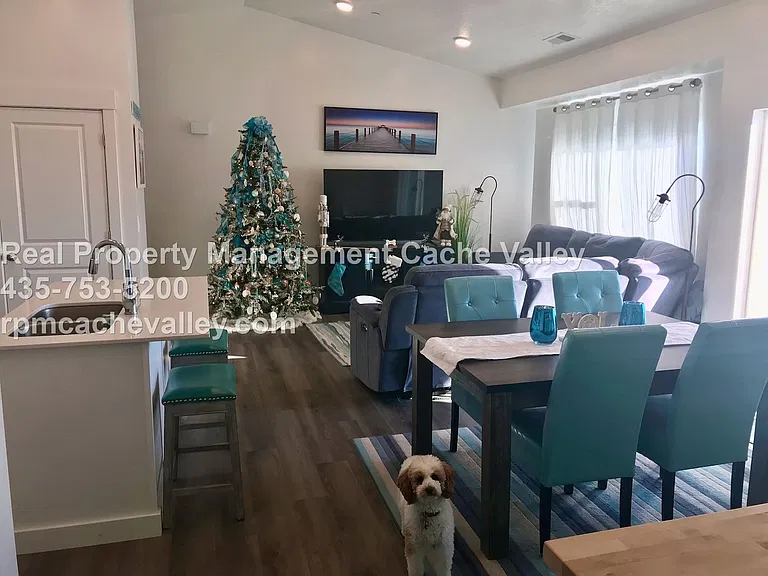 163 E 550 N #A301 — Photo 7