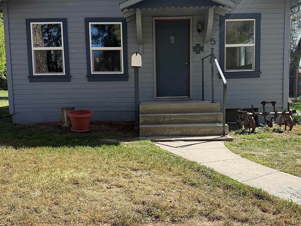1st image of 519 E Avenue F