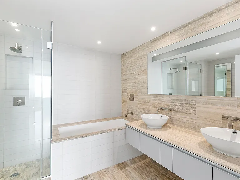 322 W 57th St #42U — Photo 3