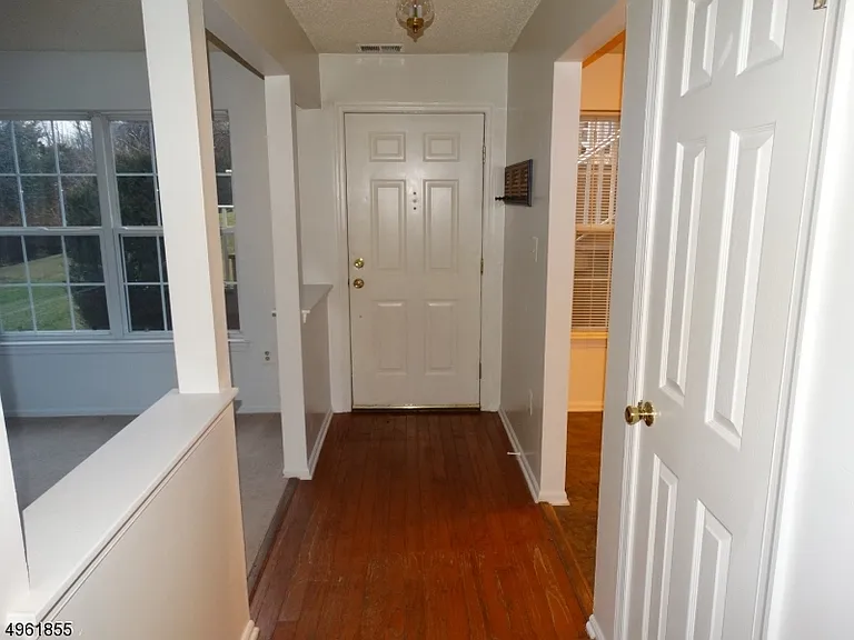 808 Magnolia Ln — Photo 18