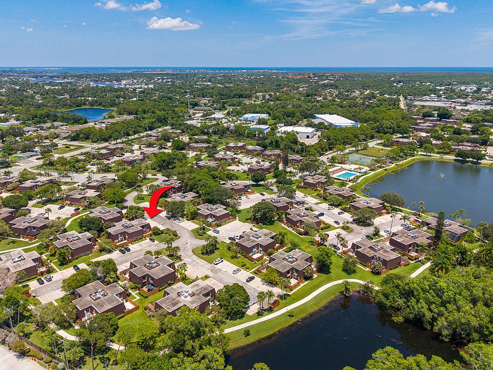 1st image of 5684 SE Windsong Lane