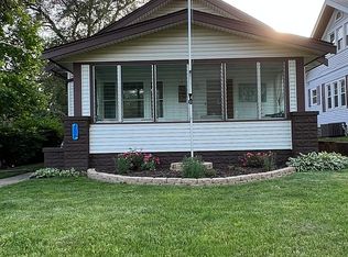 136 N Rockford Ave, Rockford, IL
