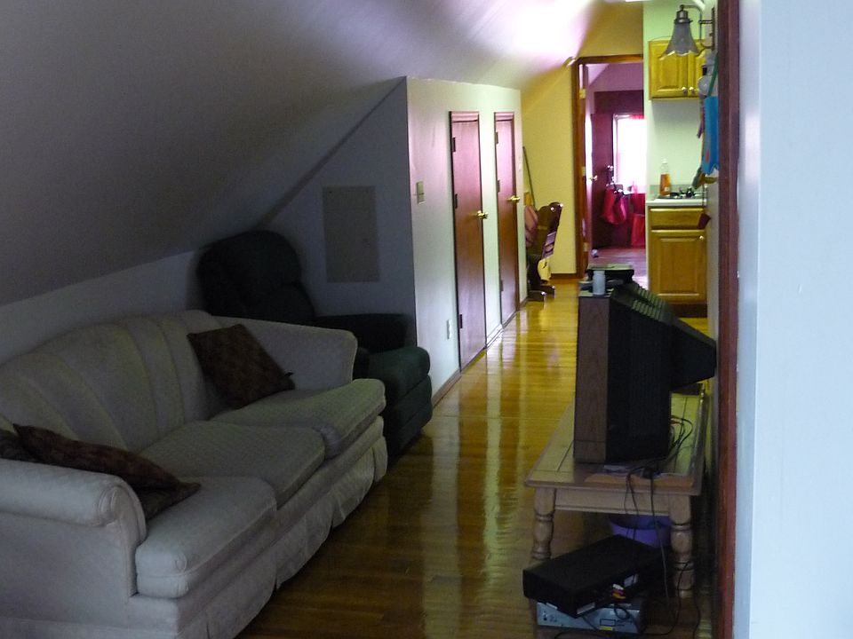 1st image of 3235 Vine St APT 3