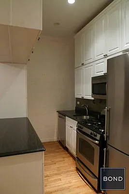 Rented by Bond New York | media 20