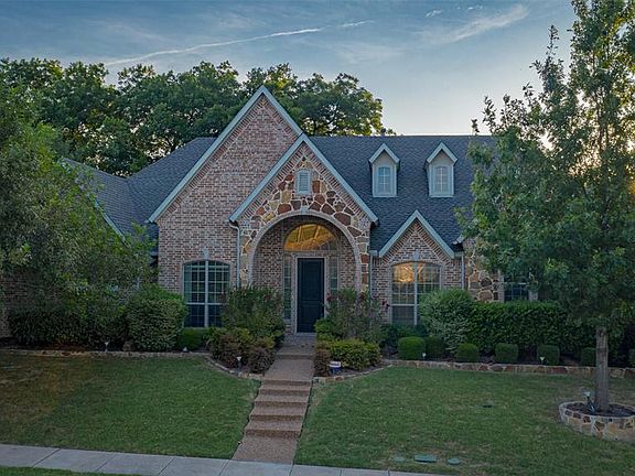 3rd image of 808 Navajo Dr