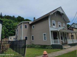 3 Williams St, Whitehall, NY 12887