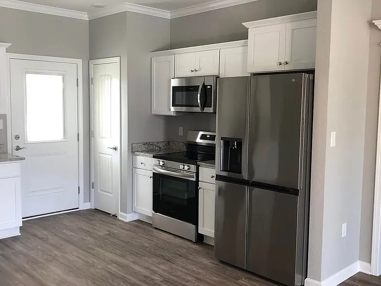1408 Rehoboth Dr — Photo 3